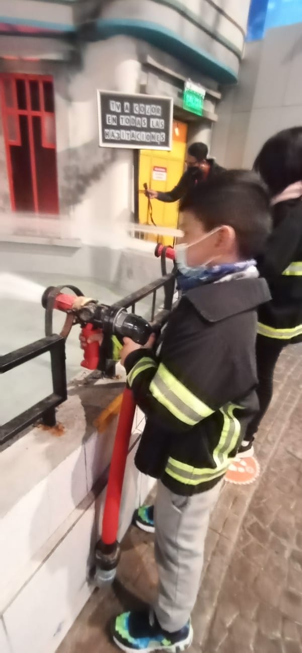 Salida a KidZania